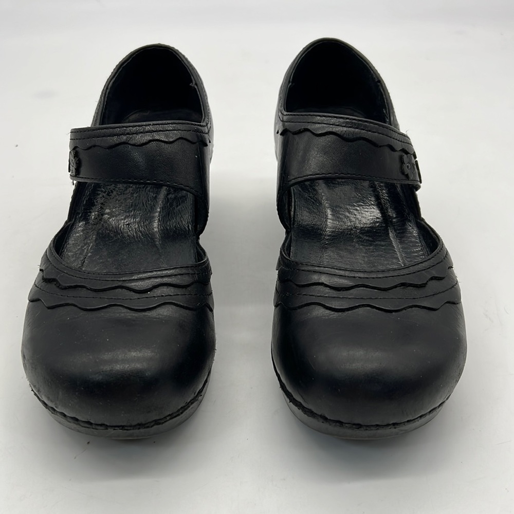 Dansko  Black Leather Mary Jane Style Shoes size eu 37